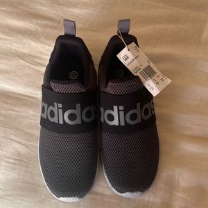 NWT Adidas Lite Racer Adapt 4 sz 3.5